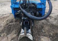 Вибромолот на экскаватор  Komatsu WA430 (Камбоджа)